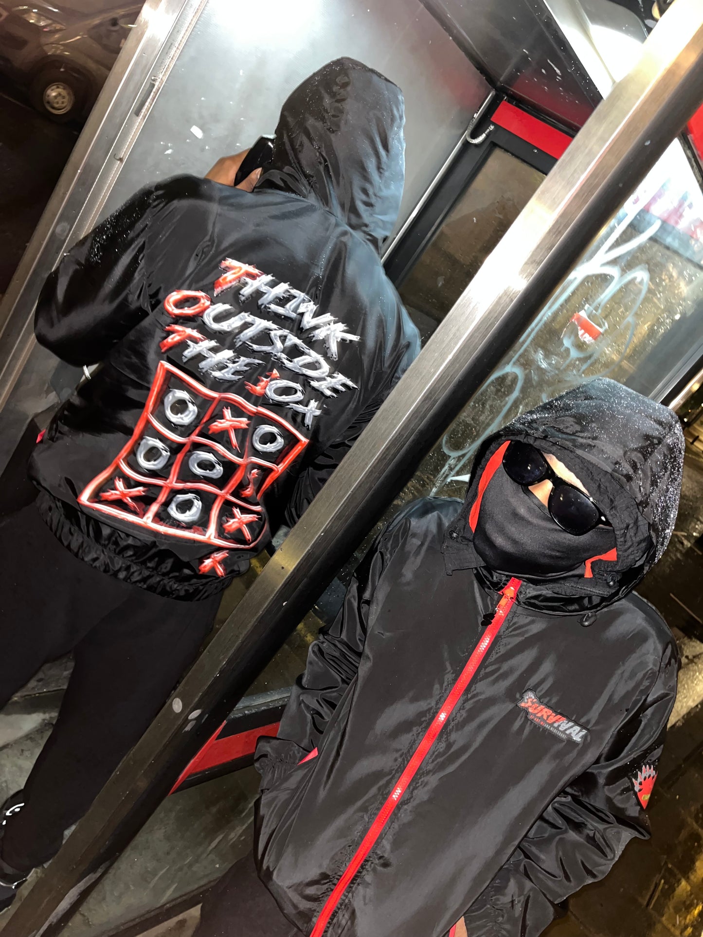 TOTB Windbreaker Black/grey/red variant